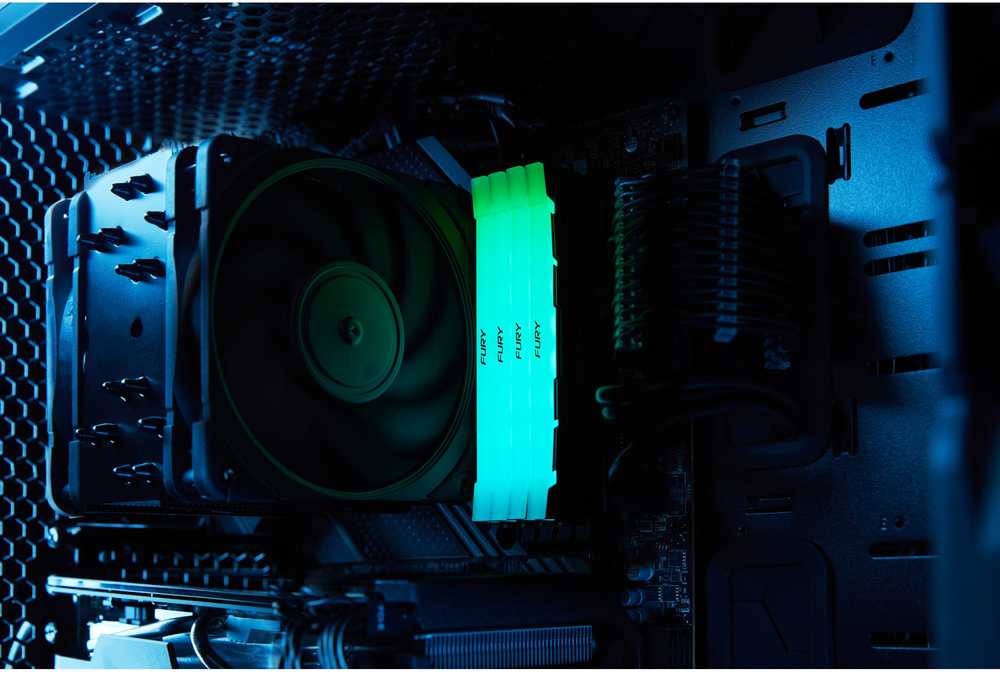 RAM „Kingston KF436C16RB2AK2/16“ 16 GB 3600 MT/s DDR4 CL16 DIMM (2 vnt. rinkinys) FURY Renegade RGB | „Kingston“