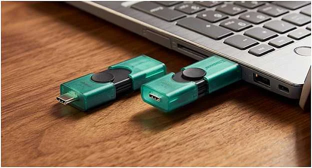 KINGSTON 128GB USB-A + USB-C 3.2 Gen 1 DataTraveler DuoG2