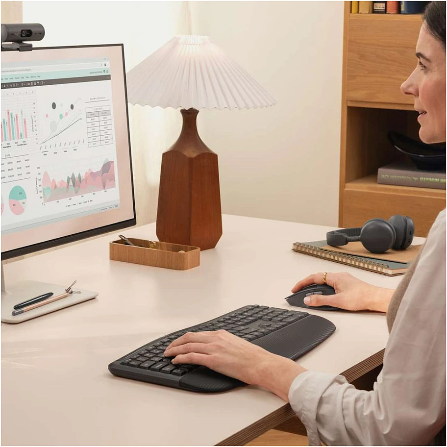 Belaidė kompiuterio pelė Logitech Signature Comfort Plus M850L, Bluetooth, Juoda