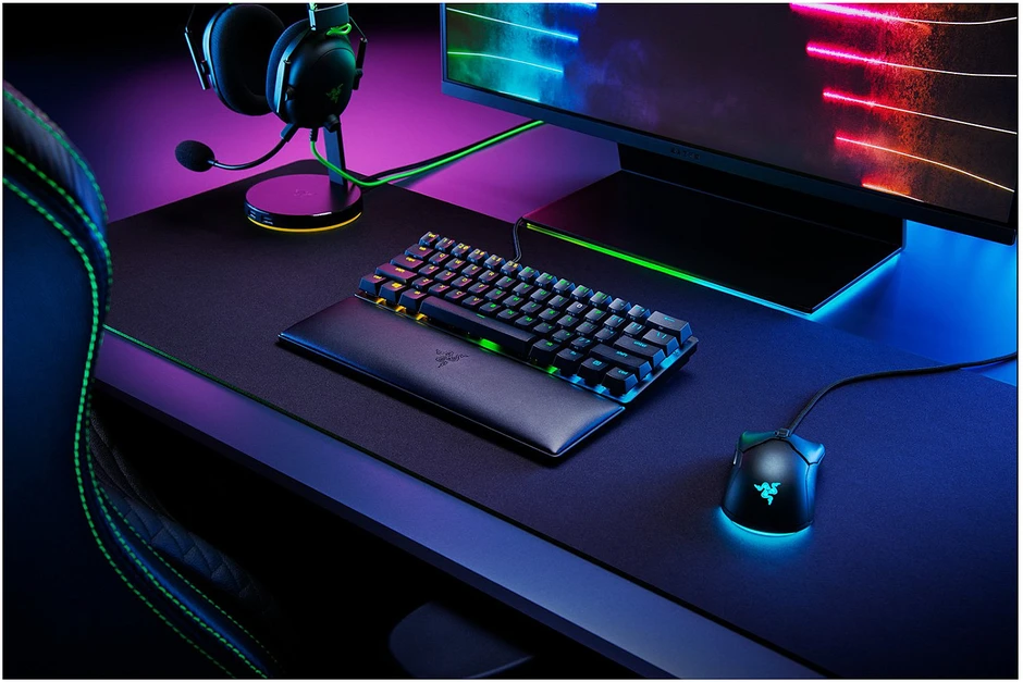 Riešo atrama Razer Ergonomic, Juodos spalvos
