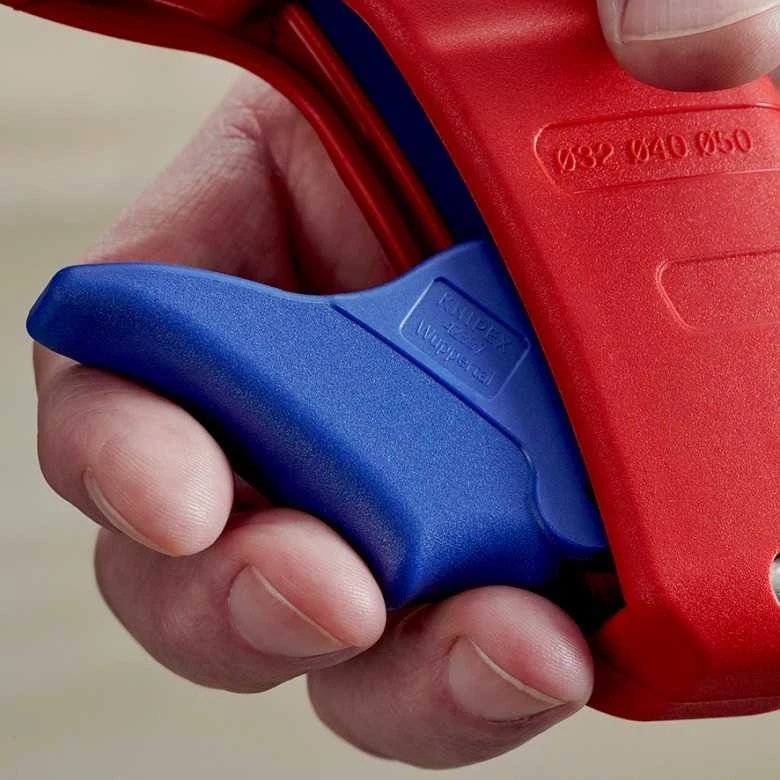 Vamzdžių pjaustyklė KNIPEX PVC DP50