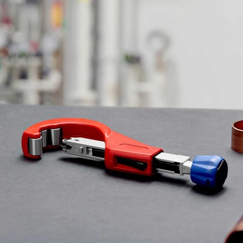 Vamzdžių pjaustyklė KNIPEX TubiX XL Inox 6-76mm