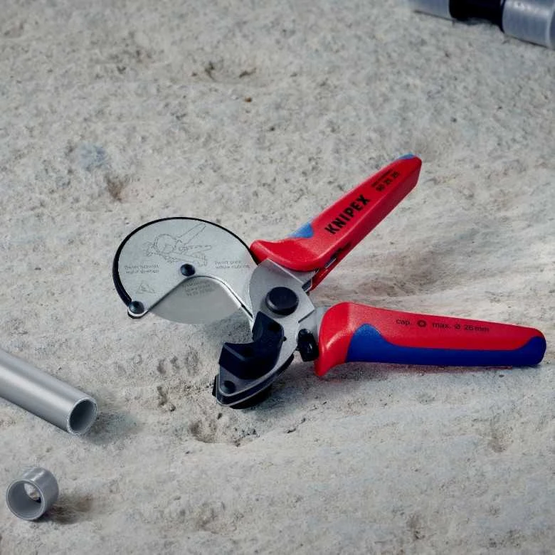 Plastikinių vamzdžių kirpimo replės KNIPEX 9025