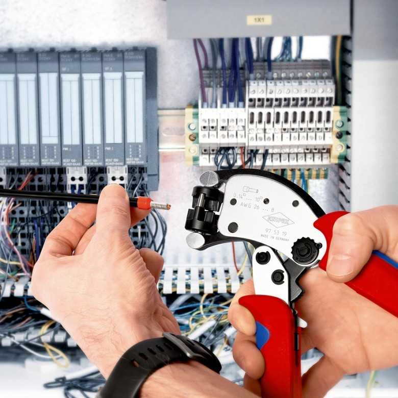 KNIPEX Twistor T Savaime besireguliuojančios užspaudimo replės antgaliams