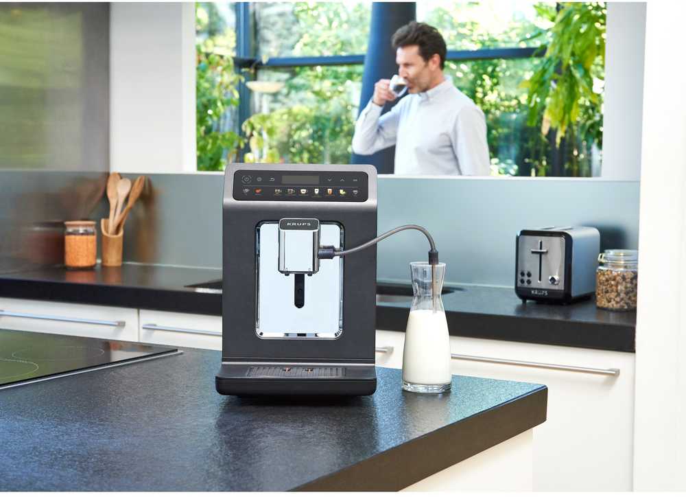 KRUPS automatinis kavos aparatas su malūnėliu, 1450 W, 2,3 l, EA895N10