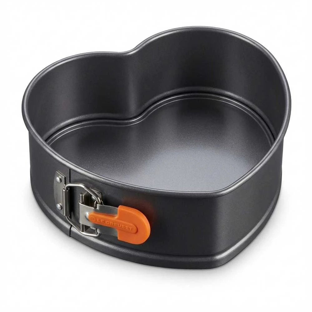 Kepimo Forma - Le Creuset Širdies Formos, Neprideganti, Anglies Plienas