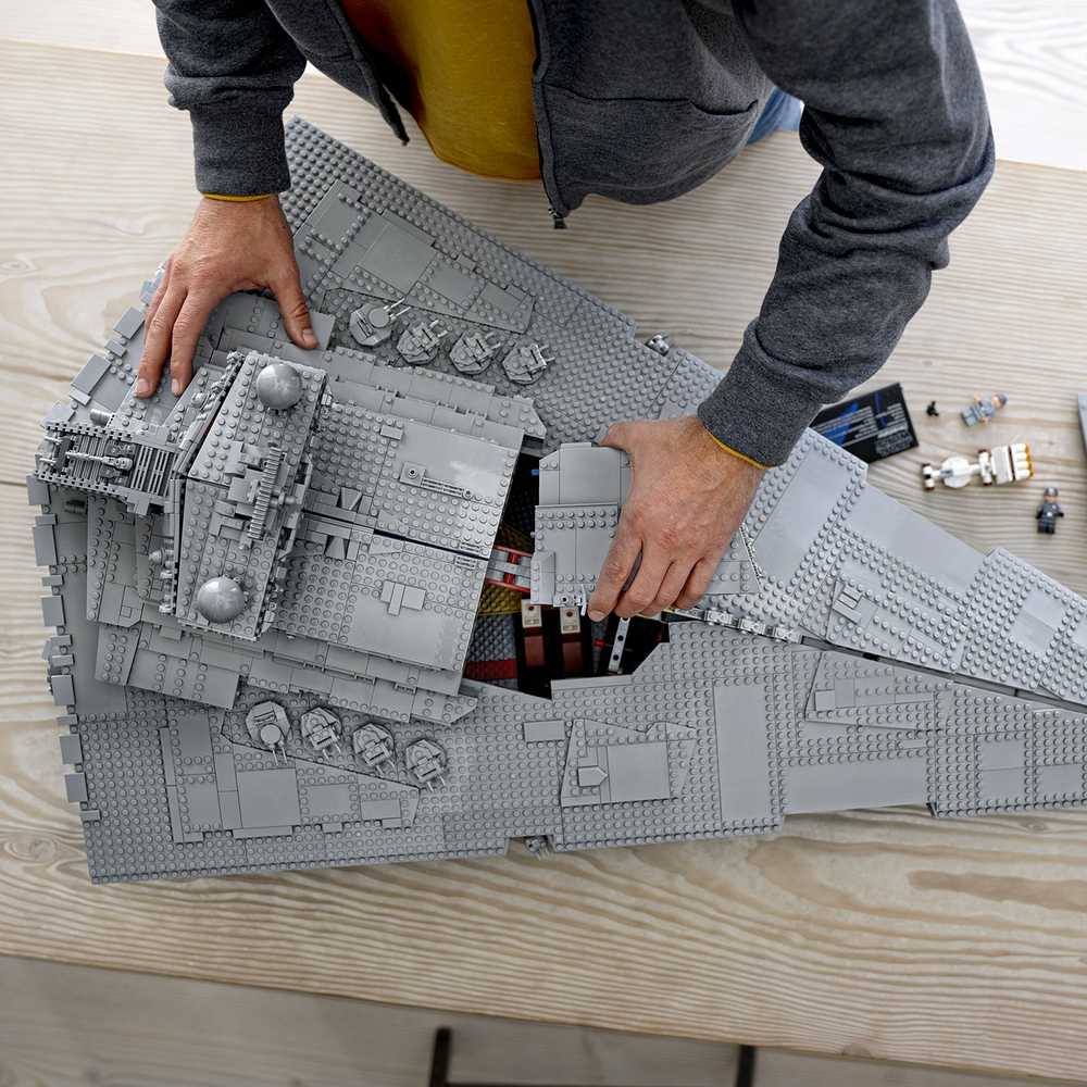 LEGO Star WarsImperial Star Destroyer™ (75252)