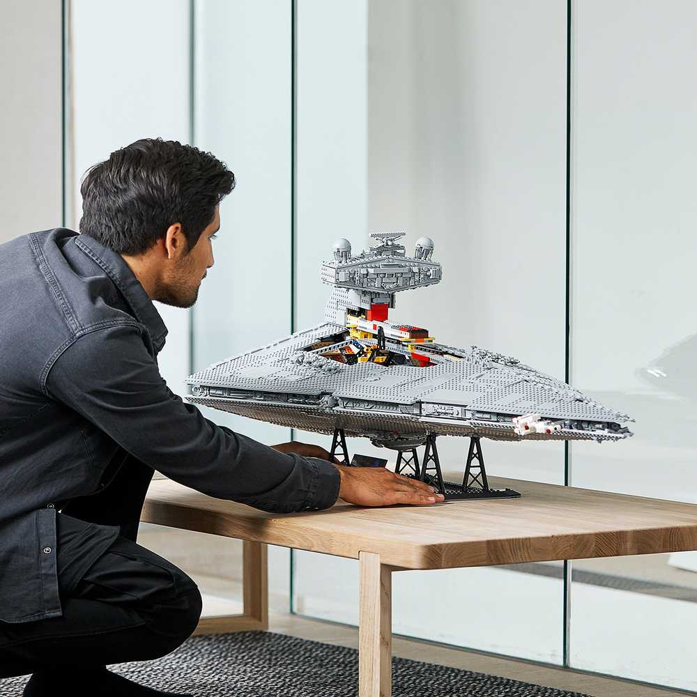 LEGO Star WarsImperial Star Destroyer™ (75252)