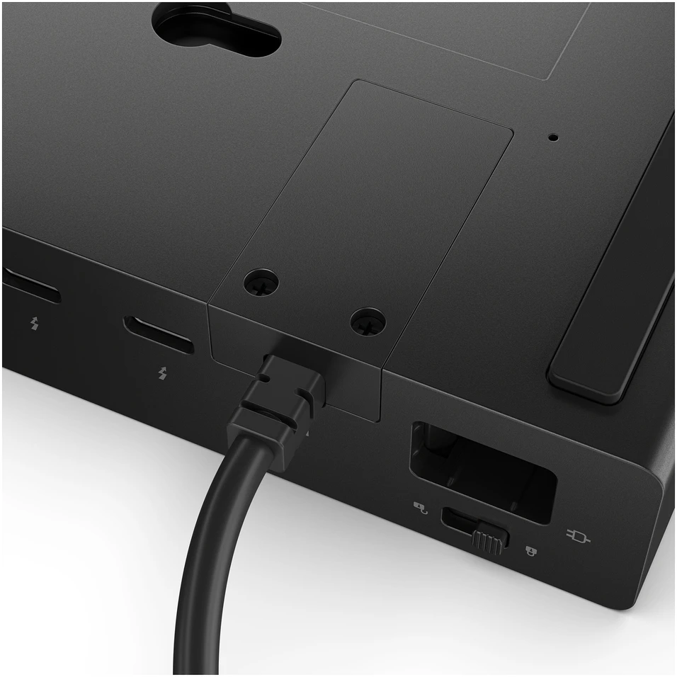 „Lenovo ThinkPad Thunderbolt 5 Smart Dock 7500“ – ES | „DisplayPorts“ kiekis: 2 | HDMI jungčių kiekis: 1 | 180 W