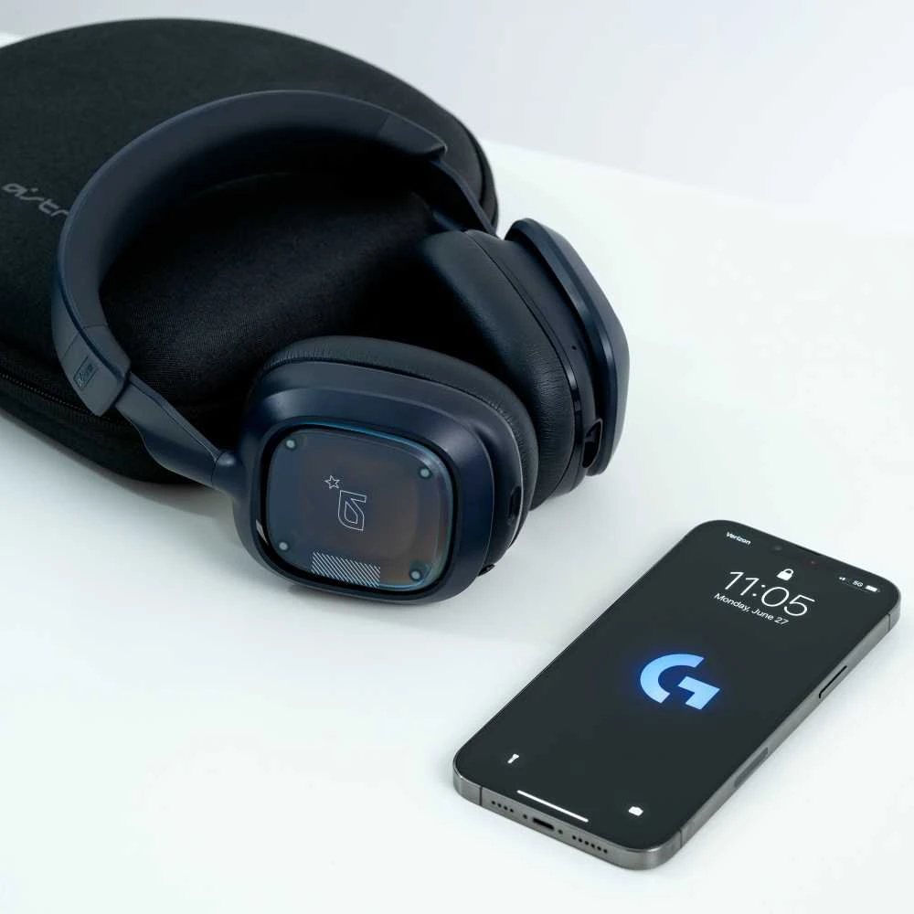Ausinės Logitech A30 - NAVY/Raudonas - EMEA -