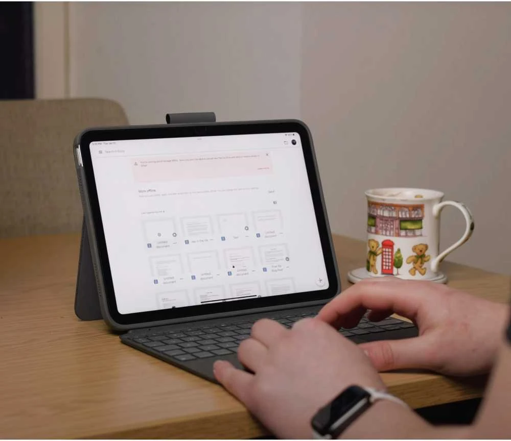 Logitech „COMBO TOUCH“ KIŠENINIS PLANŠETINIS „IPAD“ (10 KARTOS) – „OXFORD Pilkas PAN“ – NORDIC-613