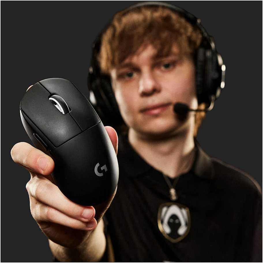 LOGITECH G PRO X SUPERLIGHT 2c compact belaidė pelė žaidimams - Juodas - 2.4GHZ - EER2-933