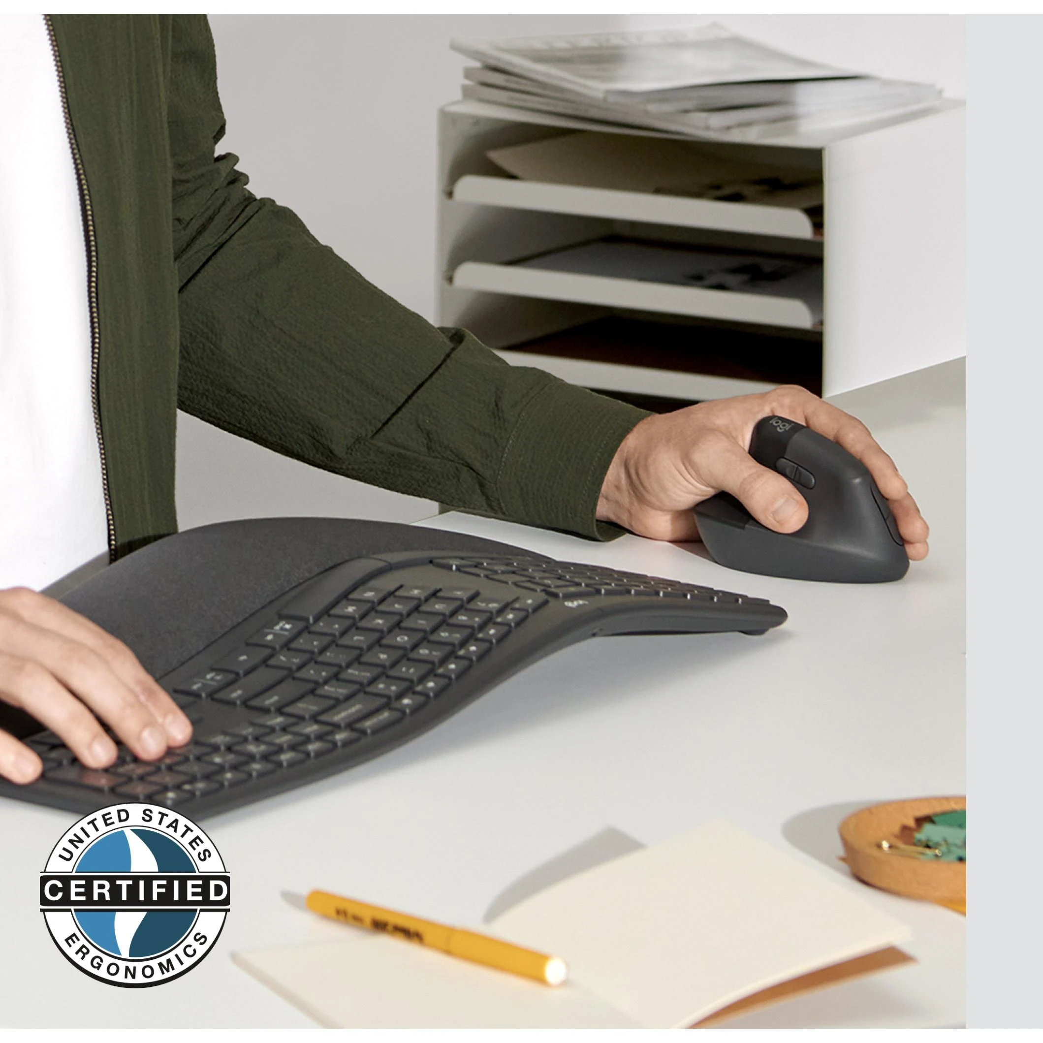 Pelė LOGITECH LIFT verslui LEFT - GRAPHITE / Juodas - EMEA