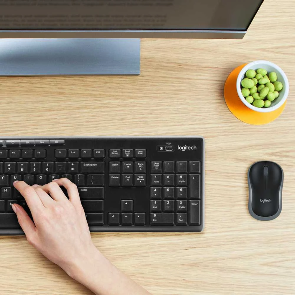 Klaviatūra Logitech WIRELESS DESKTOP MK270 - SWISS LAYOUT