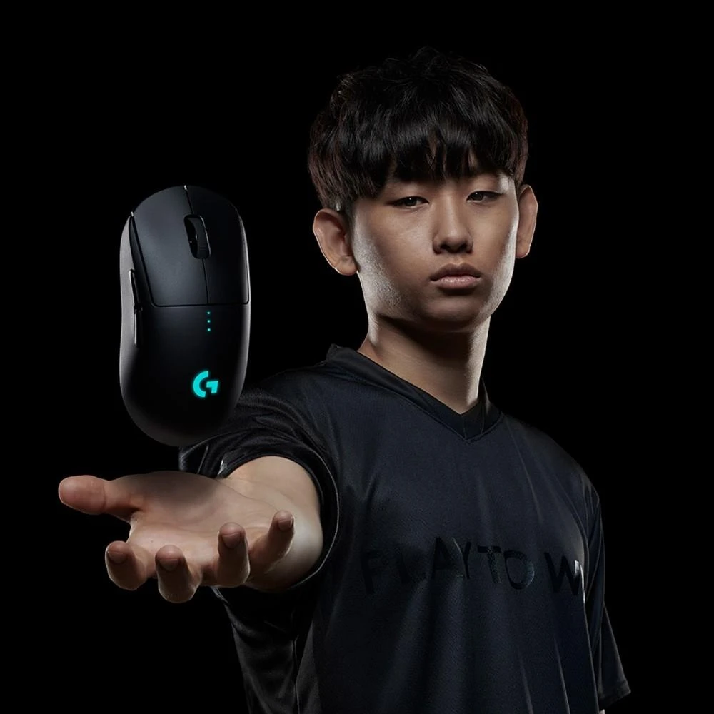 Belaidė žaidimų pelė Logitech G Pro, juodos spalvos (‎910-005272)