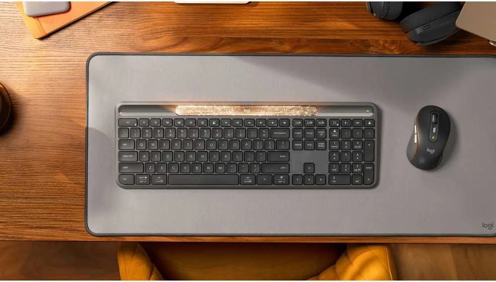 Klaviatūra - Logitech Signature Slim Solar+ K980 Belaidė klaviatūra, Multi-device, Juodas