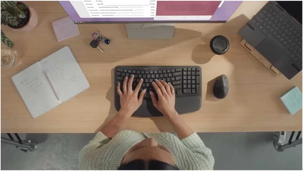 Logitech Wave Keys, juodas - belaidė ergonomiška klaviatūra su paminkštintu delno apdangalu