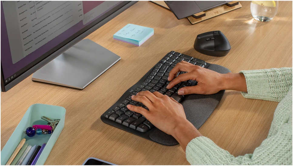 Klaviatūra Logitech WAVE KEYSERGONOMIC KB GRAPHITE - CZE-SKY 2.4GHZ/BT INTNL-973 UNIV