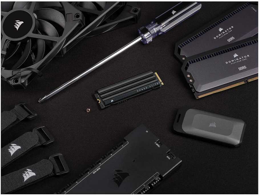 Corsair MP600 Elite NVMe SSD, PCIe 4.0 M.2 Typ 2280 - 1 TB mit Kühlkörper