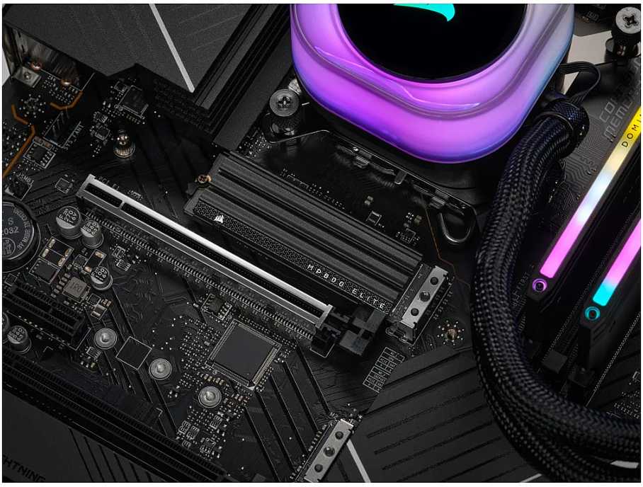 Corsair MP600 Elite NVMe SSD, PCIe 4.0 M.2 Typ 2280 - 1 TB mit Kühlkörper