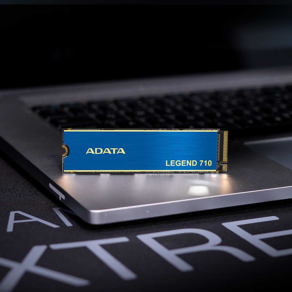 Kietasis diskas SSD ADATA LEGEND 710 2TB, PCIe 3x4, 2.4/1.8 GB/s, M.2