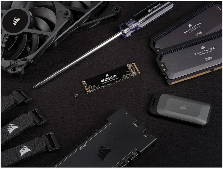 „Corsair MP600 Elite NVMe SSD“, PCIe 4.0 M.2 tipo 2280 – 2 TB