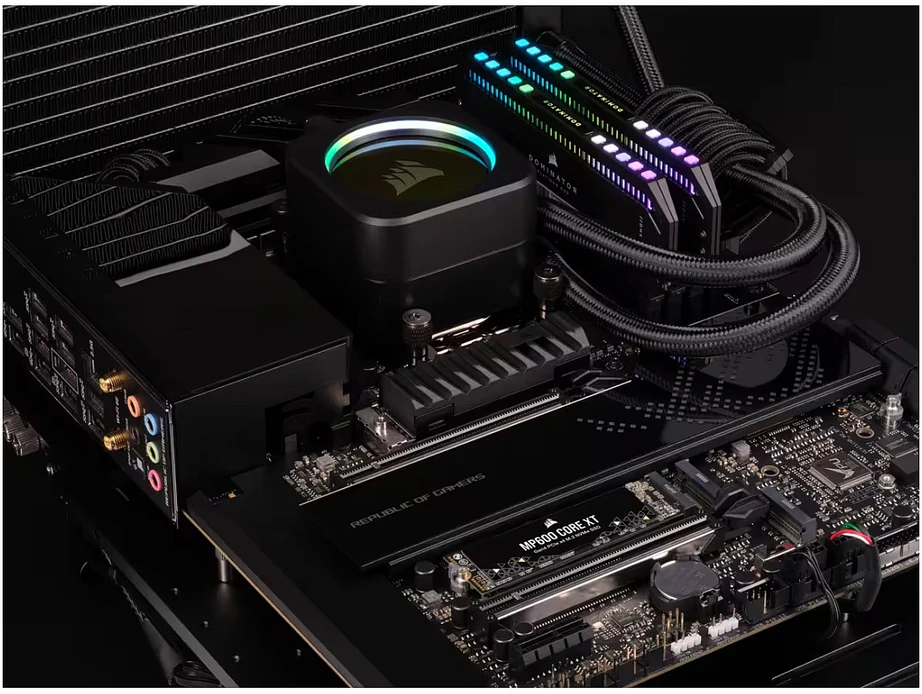 „Corsair MP600 CORE XT M.2 Gen4 PCIe x4 NVMe 4TB“ kietasis diskas