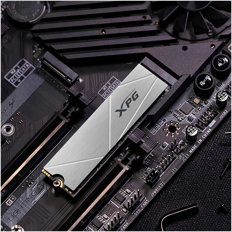 Adata XPG Gammix S60 Blade M.2 NVMe PCIe4x4 512GB
