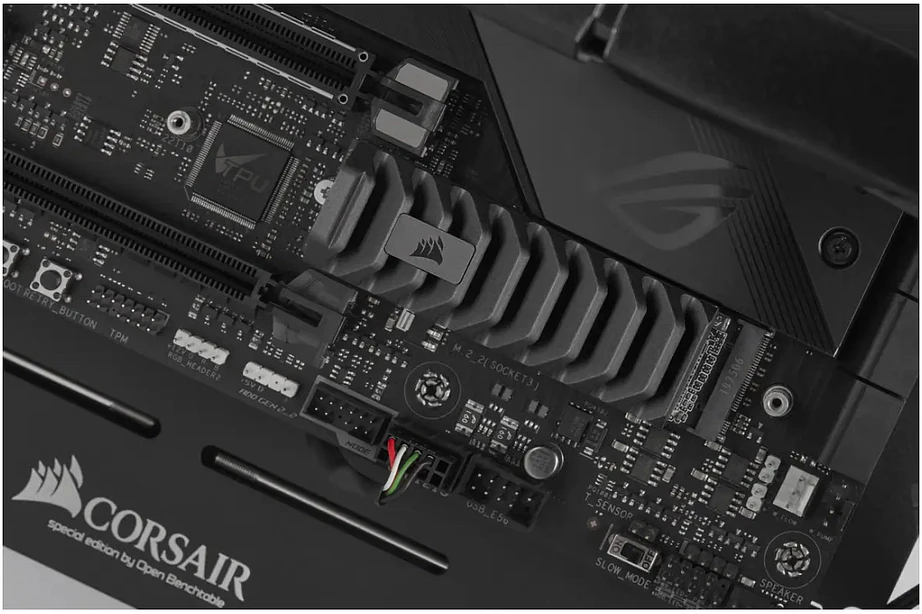 Corsair Force Series MP600 PRO XT M.2 Gen4 PCIe X4 NVMe 8TB
