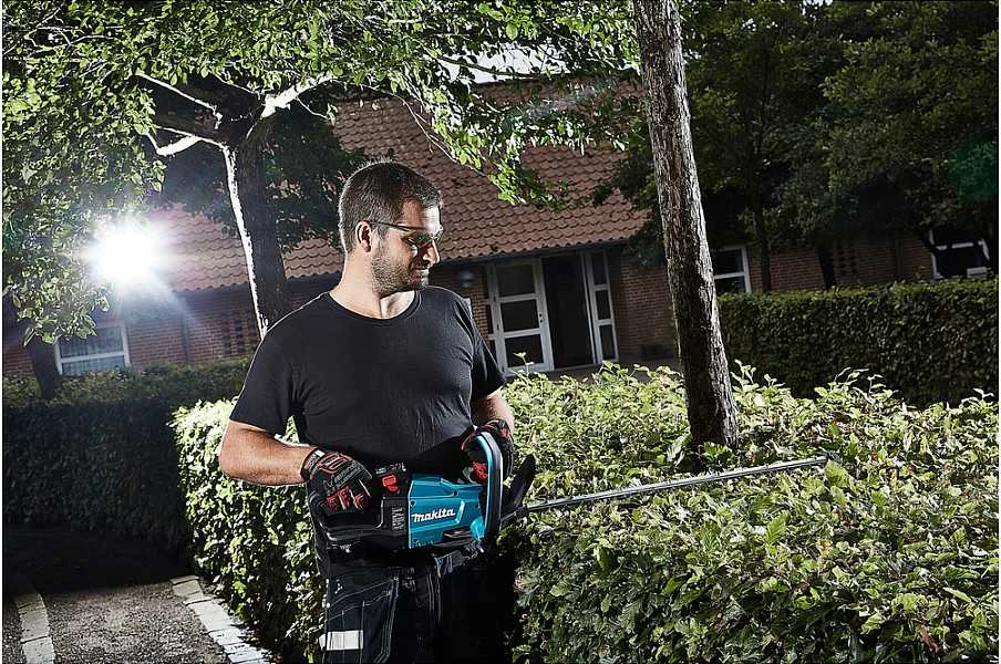 Makita DUH502Z Akumuliatorinės gyvatvorių žirklės, Be akumuliatorių ir kroviklio!