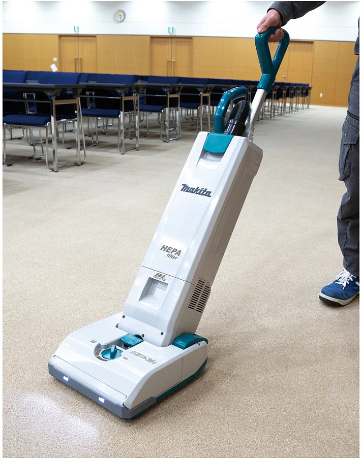 Akumuliatorinis siurblys Makita DVC560Z 2x18 V (Be akumuliatoriaus ir pakrovėjo)