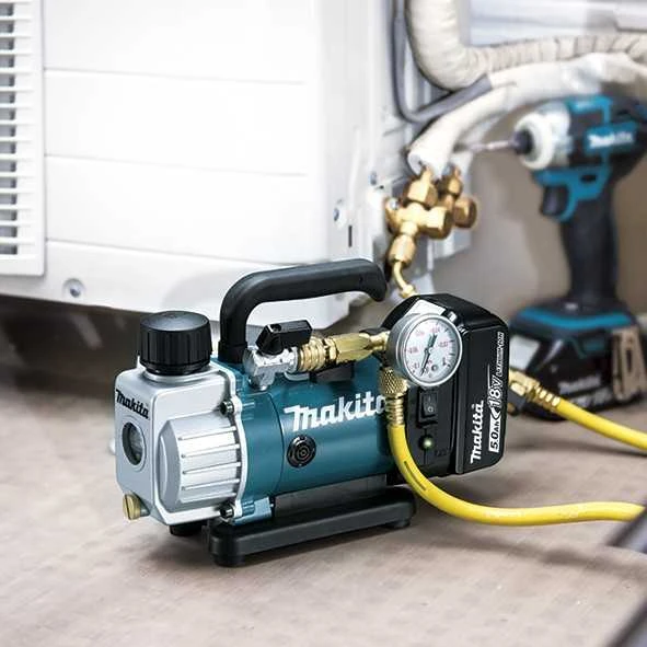 Makita DVP180Z Akumuliatorinis vakuuminis siurblys, 18V, 50 L/min, 20 Pa, Be akumuliatorių ir kroviklio!