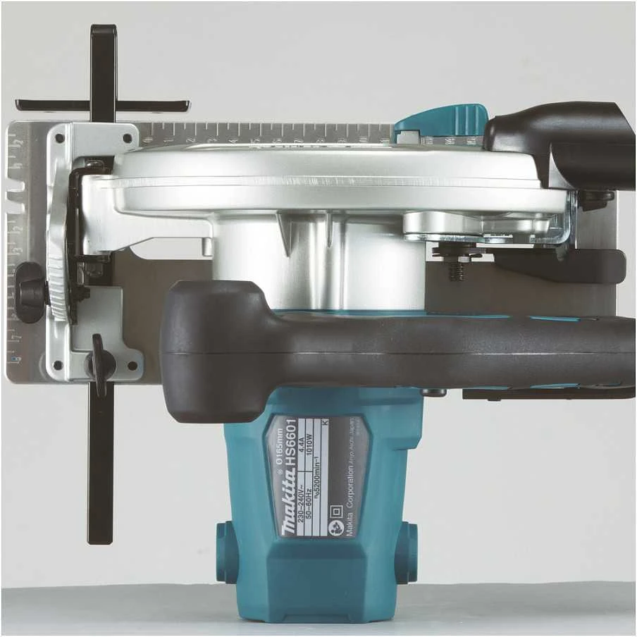 Makita HS6601J Rankinis diskinis pjūklas, 54,5 mm, 165x20 mm, 1050W, 3,7kg, lagaminas