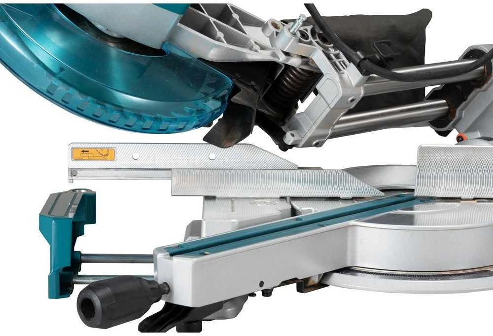 Makita Elektrinės pjovimo staklės LS1110F 1450 W • 260 mm • 4500 aps/min