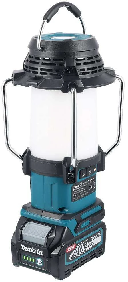 Makita Akumuliatorinis XGT® žibintas / radijas MR009G 40V • 1000lx • DAB/DAB+