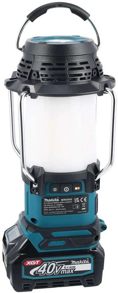 Makita Akumuliatorinis XGT® žibintas / radijas MR009G 40V • 1000lx • DAB/DAB+