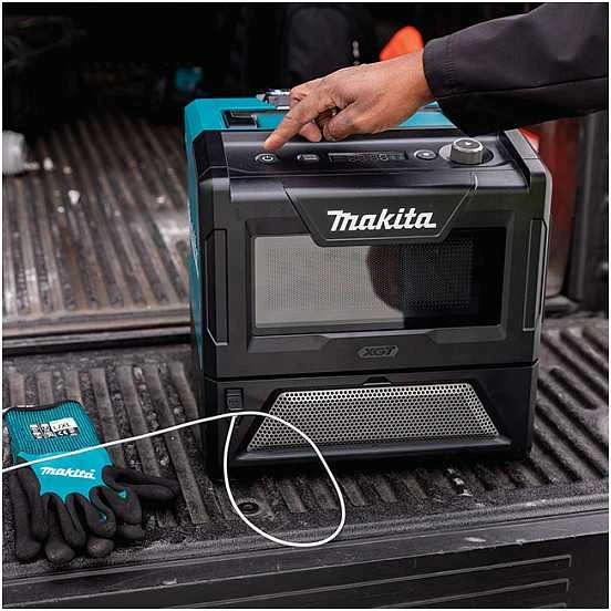 Makita MW001GZ Akumuliatorinė XGT mikrobangų krosnelė 40V Max; 8 L; Max 500W; 8,9kg; Be akumuliatorių ir kroviklio!