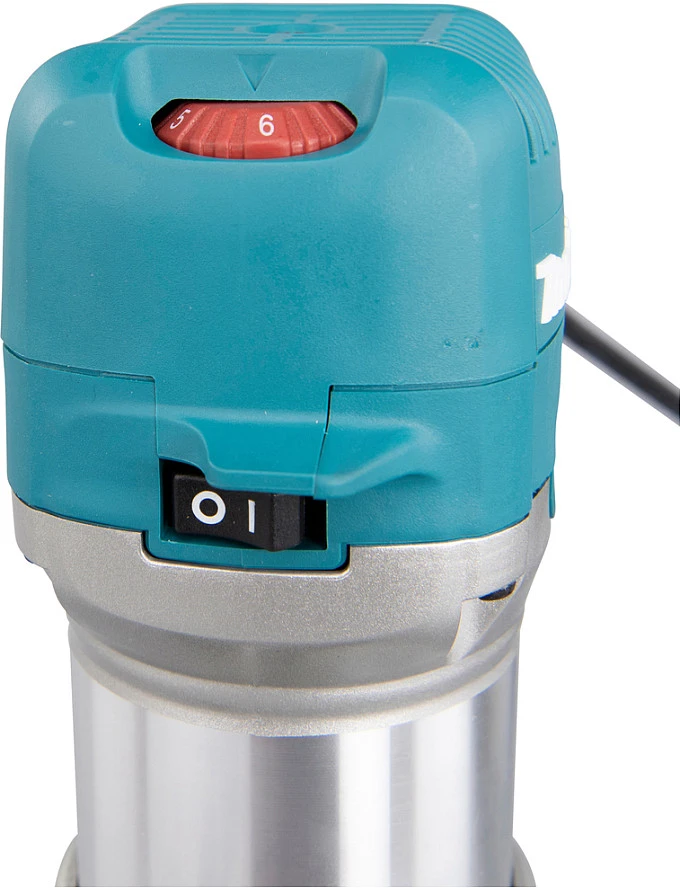 Frezeris Makita RT0702C