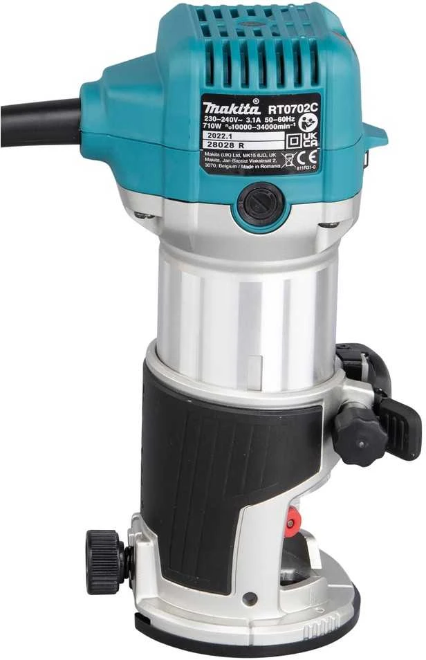 Makita RT0702CX2J Freza 710W 6- 8mm, 10.000 - 34.000 r/min 1,8kg + Priedai