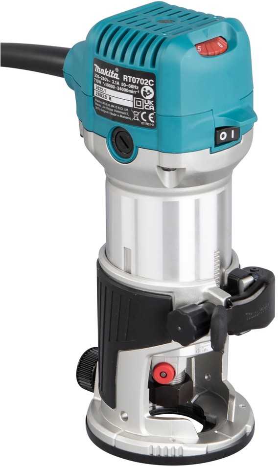 Daugiafunkcis maršrutizatorius Makita RT0702CX3J 710 W