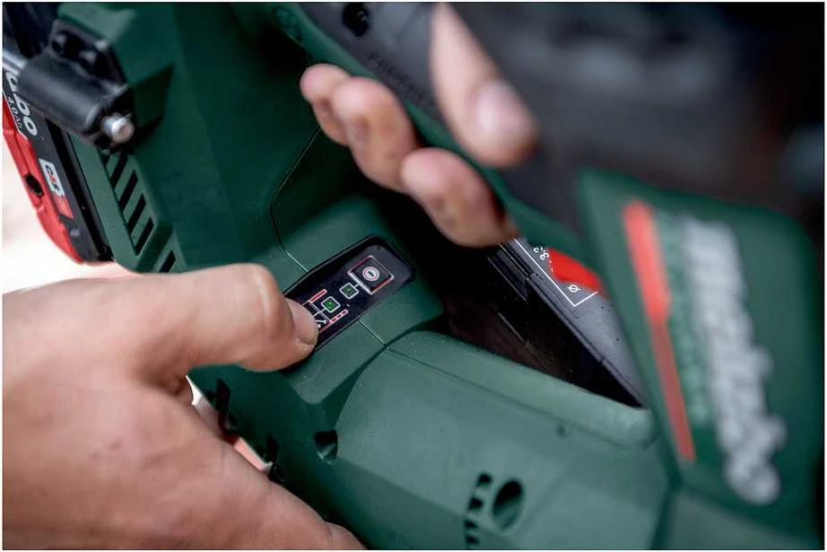 METABO NFR 18 LTX 90 BL 34` 50-90mm METABOX VAIŠYS