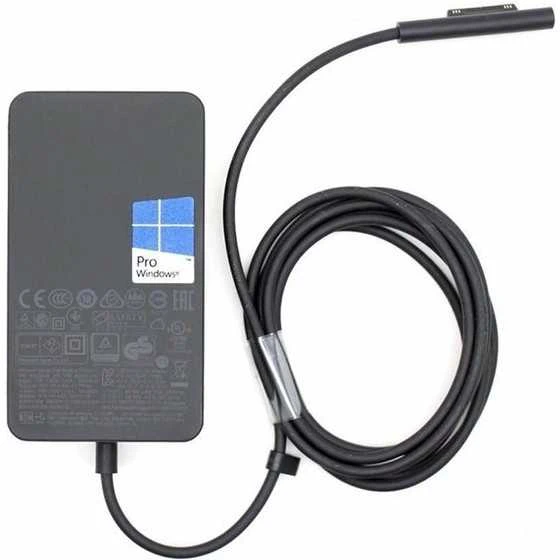 Microsoft Surface 65W kroviklis su laidu