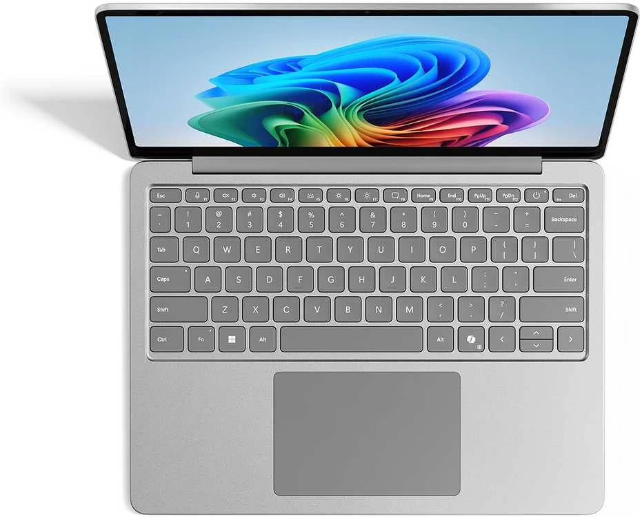 Microsoft „Surface Nešiojamas kompiuteris Copilot+PC“ 13 colių „Snapdragon® X Plus“ 16 GB / 256 GB UFS „PixelSense Flow“ ekranas WUXGA lietimui jautrus platininis ekranas