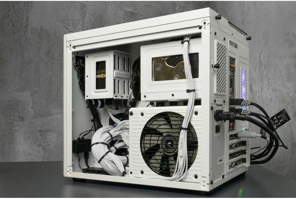PC korpusas Corsair Crystal 280X RGB Micro-ATX, Baltas