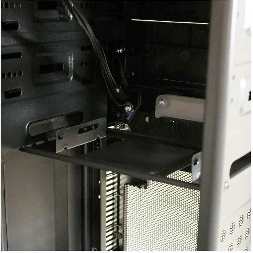 MIDI LC-Power 7041B