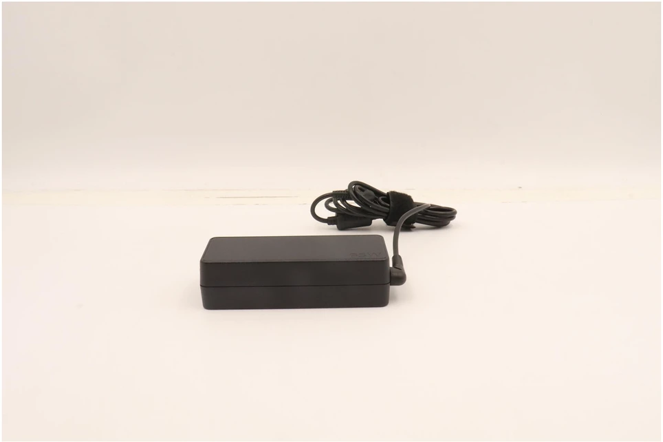 Nešiojamojo kompiuterio maitinimo adapteris Lenovo 65 W, (AC_ADAPTER 65W,3P,WW,CHY)