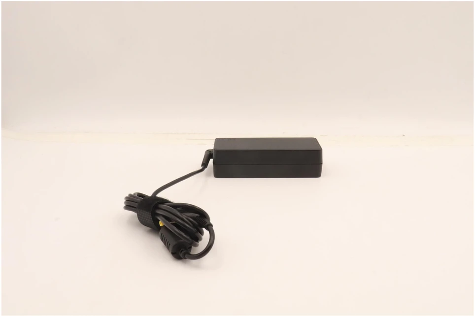 Nešiojamojo kompiuterio maitinimo adapteris Lenovo 65 W, (AC_ADAPTER 65W,3P,WW,CHY)