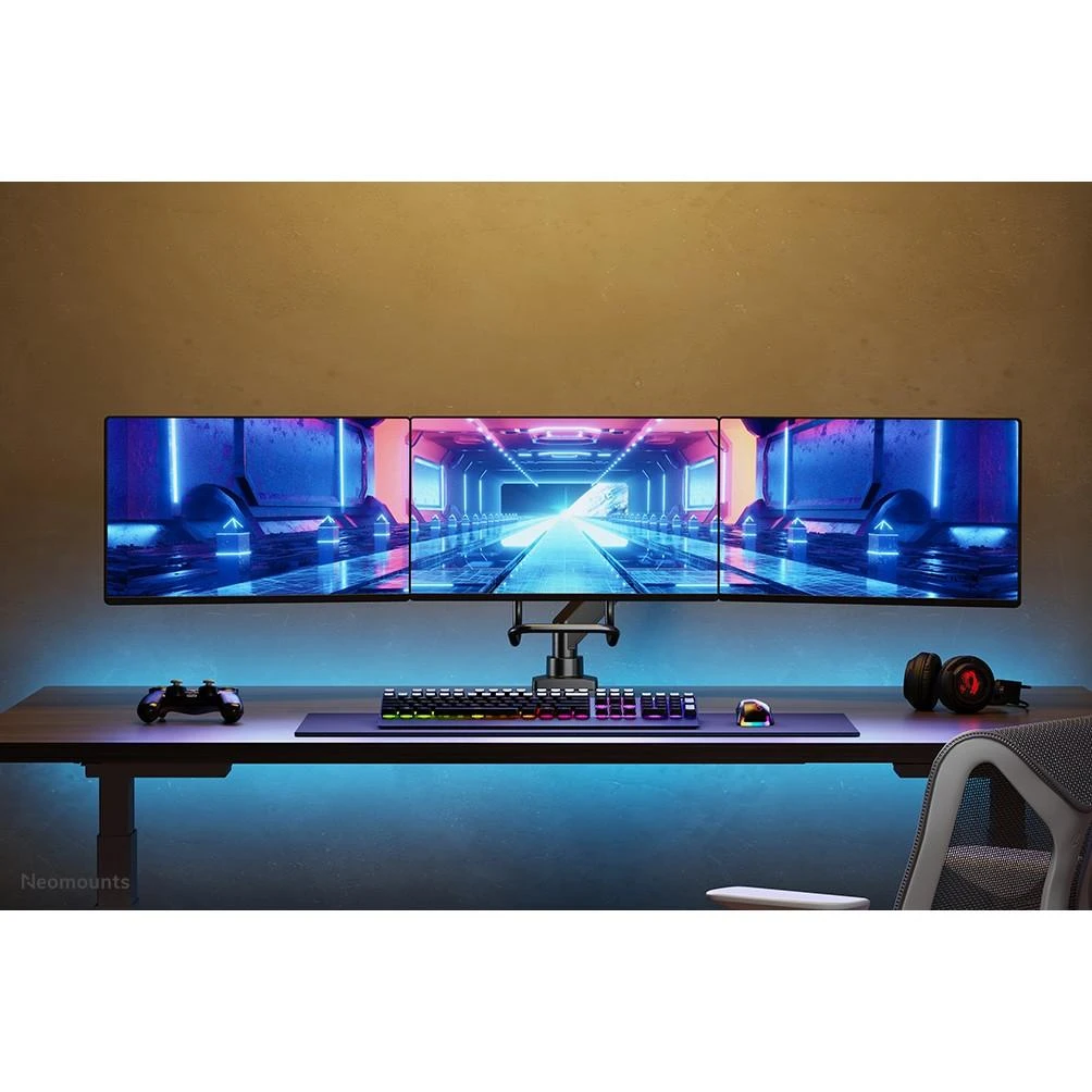 Neomounts Newstar NM-D775DX3BLACK monitoriaus laikiklis arba stovas 61 cm (24") Gnybtas / varžtai Juoda