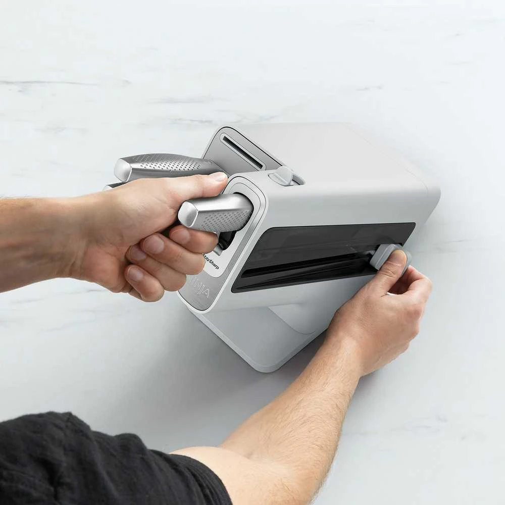 Ninja Kitchen StaySharp nerūdijančio plieno 6 dalių peilių rinkinys + baltas peilių laikymo blokas - K62006EUWH