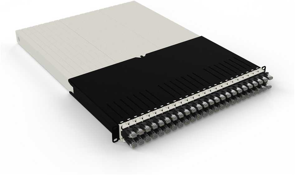 Patchbox 30RU / STP / juoda